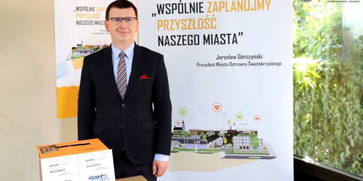 Ostrowiec Św.: Nowy blok komunalny