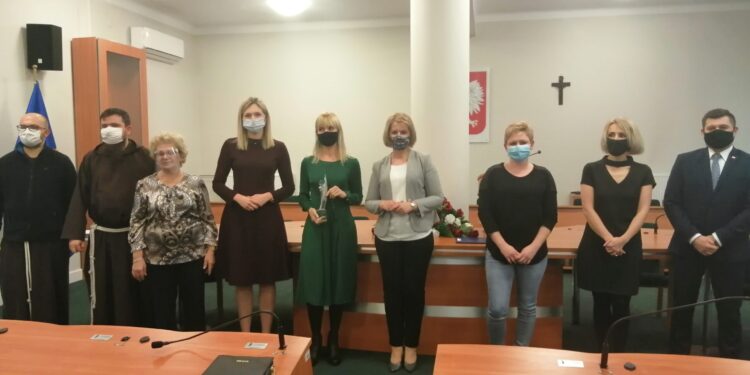 Stalowa Wola: Konkurs na Wolontariusza Roku 2020 rozstrzygnięty