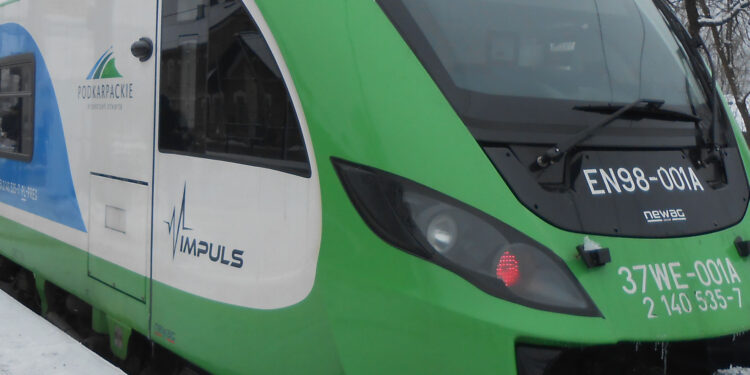 Stalowa Wola: Z Lublina do Stalowej Woli już kursują elektryczne pociągi