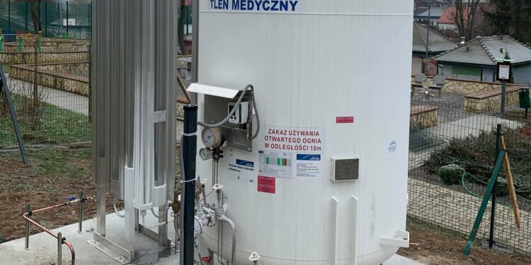 Opatów: Szpital ma zbiornik tlenu