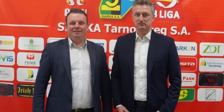 Tarnobrzeg. Sławomir Majak nowym trenerem Siarki