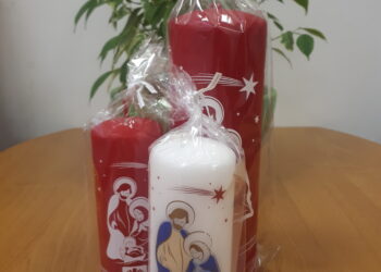 Sandomierz, Tarnobrzeg, Stalowa Wola: Wigilijne świece Caritas pomogą potrzebującym.