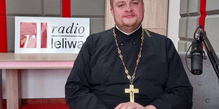 Sandomierz: Rozmowa z proboszczem parafii prawosławnej ks. Marcinem Chylem.