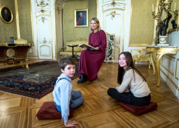 Sandomierz: „Ferie po królewsku w siedmiu rezydencjach królewskich” – także w Zamku Królewskim w Sandomierzu..