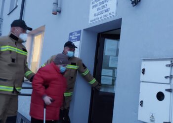Skotniki: Dziś pierwszy dowóz seniora na szczepienie.