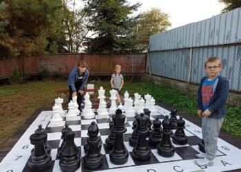 Żurawica: „Odpocznij i naucz” czyli szachowy plac zabaw.