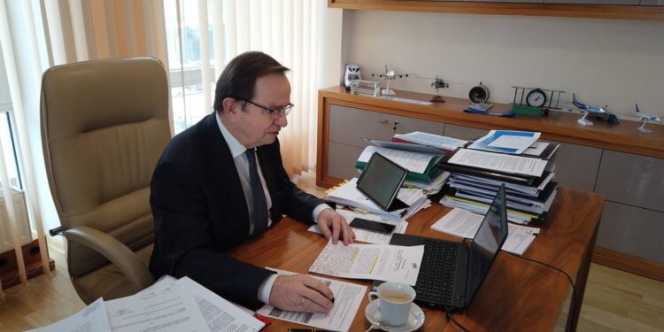 Region: Budżet regionu na 2021 przyjęty