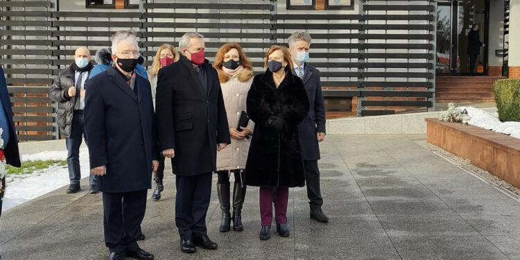 Region: Pamięci pomordowanych mieszkańców Michniowa