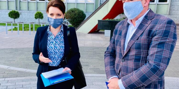 Świętokrzyskie: Bezpieczny powrót do szkół?