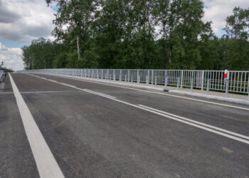 Mielec: Za wąsko i brak oświetlenia