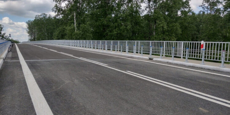 Mielec: Za wąsko i brak oświetlenia