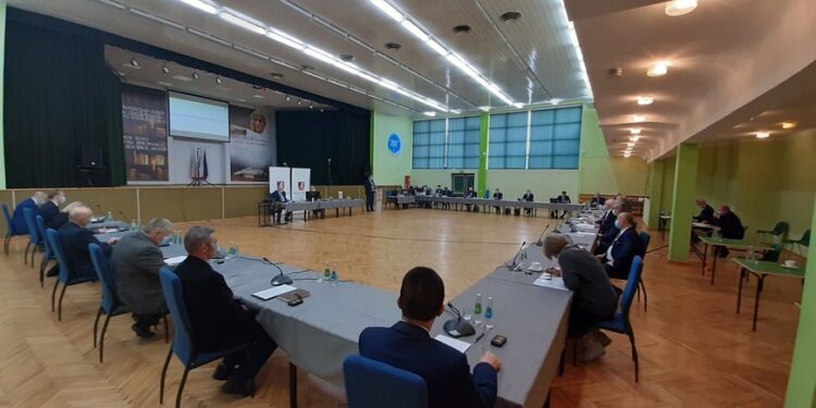 Mielec: Sprzeciw wobec zamiaru likwidacji przejazdu