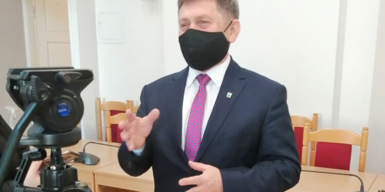 Nisko: Basen jeszcze poczeka