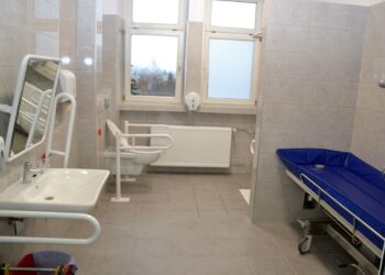 Stalowa Wola: Łazienki na chirurgii i oddziale wewnętrznym szpitala już nie straszą