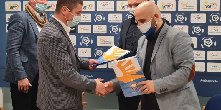 Mielec: Akademie Piłkarskie nawiązują współpracę !