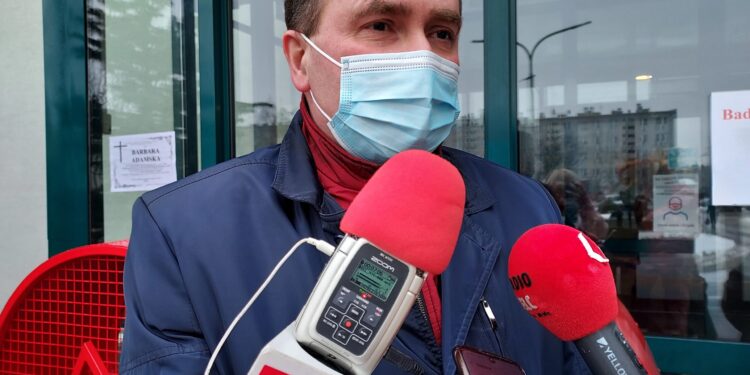 Sandomierz: Trwają szczepienia przeciw COVID-19.