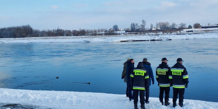 Sandomierz: Nie ma zagrożenia powodzią.