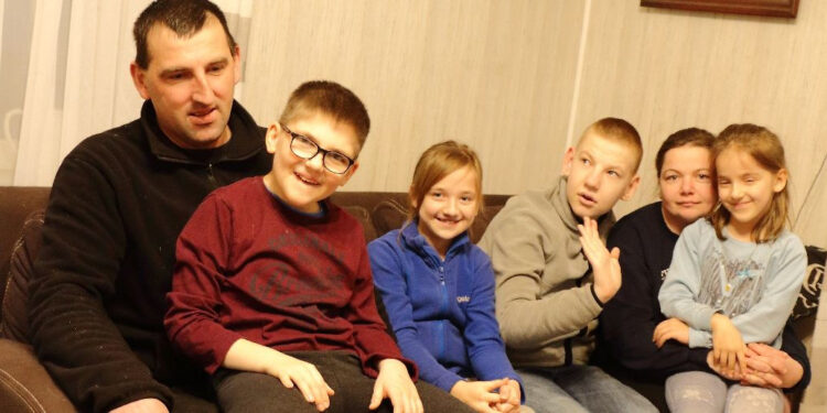 Kurzyna Mała k. Ulanowa: Pomóżmy rodzinie odbudować dom zniszczony w pożarze