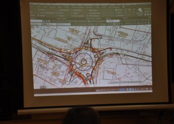 Zawichost: Pierwsze robocze spotkanie dotyczące przebudowy dróg wojewódzkich.