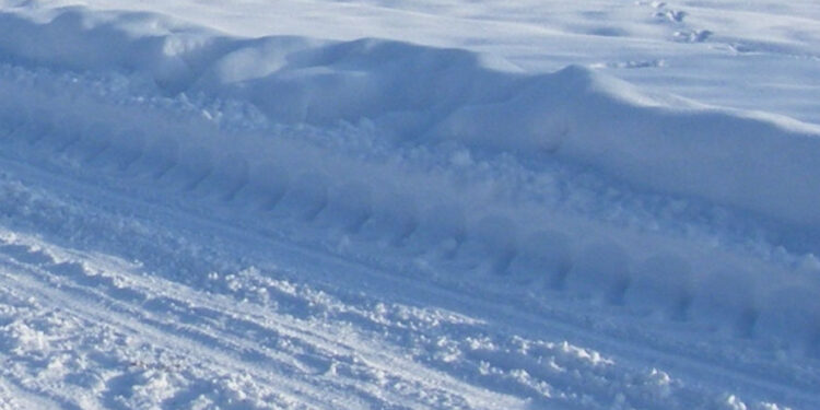Witkowice: Odśnieżanie drogi powiatowej