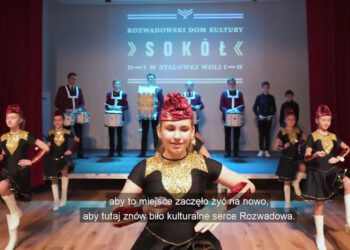 Stalowa Wola: Rozwadowski Sokół z mażoretkami i nauką gry na instrumentach