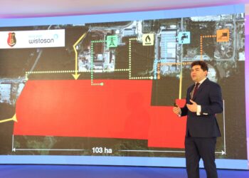 Stalowa Wola: Prezydent o łączeniu spółek, planach inwestycyjnych i ulgach dla przedsiębiorców