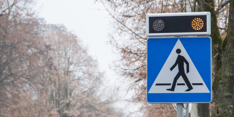 Ostrowiec Św.: Bezpieczne przejście dla pieszych