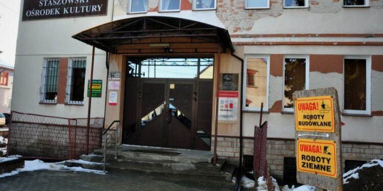 Grębów. Liceum Ogólnokształcące wysoko w rankingu portalu Perspektywy