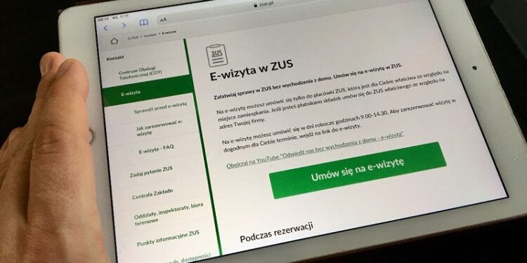 Region. ZUS uruchomił e-wizyty w języku migowym.