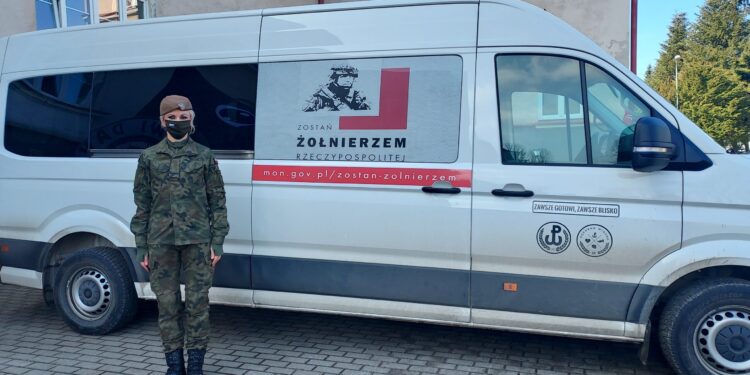 Sandomierz: Coraz więcej kobiet w wojsku – świętokrzyskie przoduje.