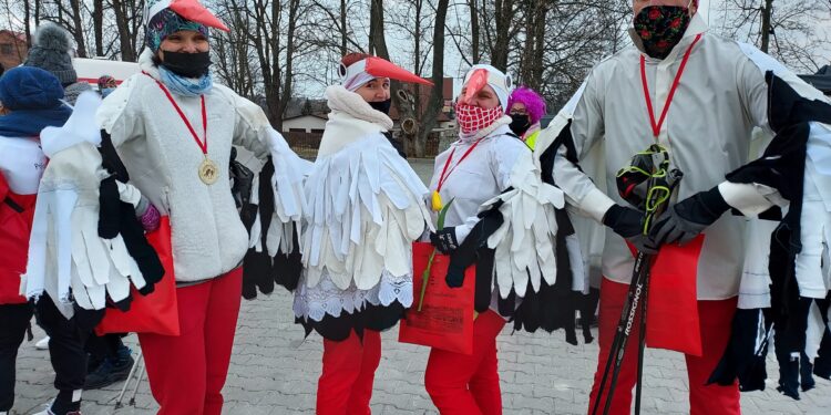 Sandomierz: Ponad dwieście pań świętowało na sportowo.