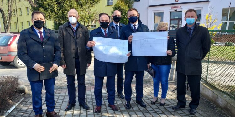 Sandomierz: Półtora miliona złotych na bazę lokalową dla planowanego pielęgniarstwa.