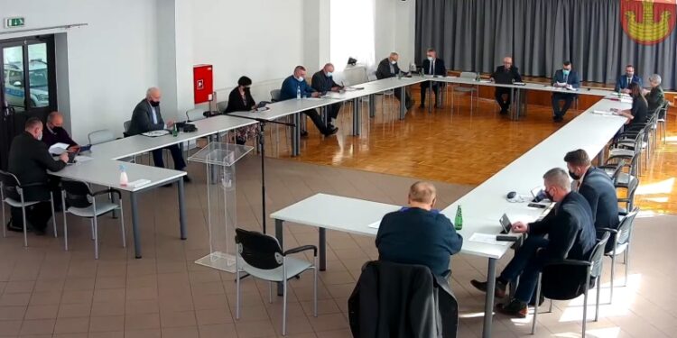 Grębów. Gmina przekaże wsparcie finansowe szpitalowi powiatowemu w Nowej Dębie