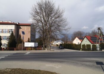 Grębów. Chcą poprawy bezpieczeństwa na skrzyżowaniu w Stalach