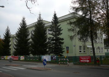 Mielec: 120 dni na remont boiska przy SP3