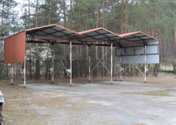 Ostrowiec Św.: Nowa baza drogowców