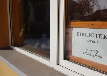 Tarnobrzeg. Dominikanie zachęcają do wypożyczania książek.