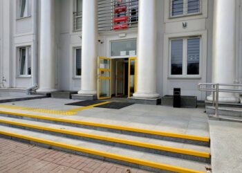 Mielec: Dostosowują budynek dla osób niepełnosprawnych