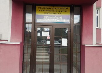 Tarnobrzeg. W szpitalu dostawiono łóżka dla chorych na COVID-19.