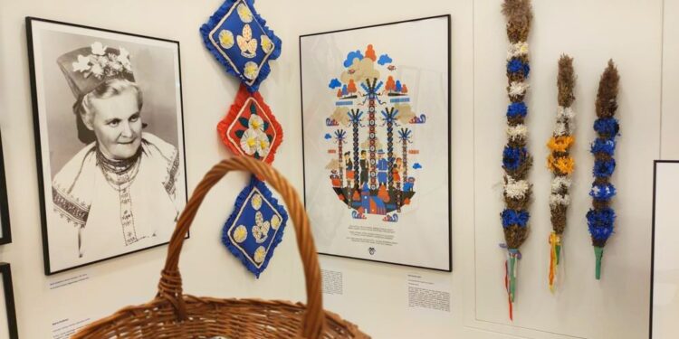 Stalowa Wola: W niedzielę w muzeum zobaczysz jak wykonać tradycyjną palmę