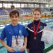 Tarnobrzeg. Medale dla młodych pływaków.