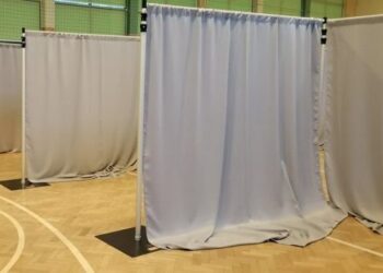 Sandomierz: Ostatnie przygotowania do punktu szczepień masowych.