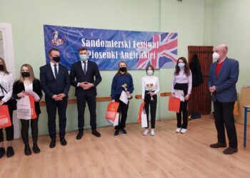 Sandomierz: Finał XXI Sandomierskiego Festiwalu Piosenki Angielskiej.