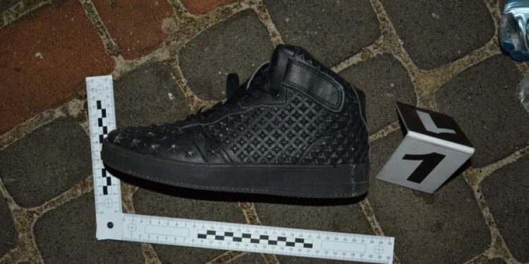 Tarnobrzeg. Widziałeś mężczyznę bez buta? To mógł być agresor.