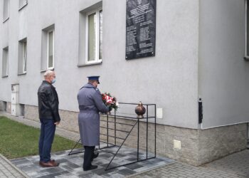 Mielec:  Pamiętano o funkcjonariuszach Policji Państwowej.