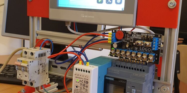 Sandomierz: „Okno na świat” na Filii UJK daje nowe możliwości dla studentów mechatroniki..