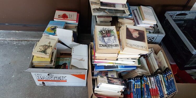 Tarnobrzeg. Krążąca książka. Wesprzyj inicjatywę!