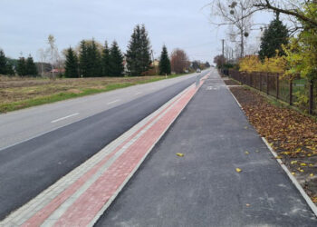 Jeżowe: Zbudują kolejny odcinek ścieżki pieszo-rowerowej przy drodze wojewódzkiej 861.