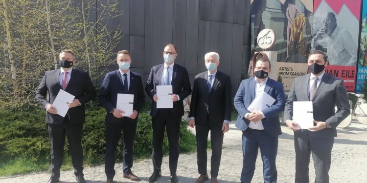 Mielec: Kolejny krok w kierunku SIM