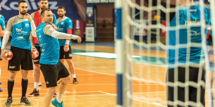 Mielec: Podejmą u siebie Piotrkowianina Piotrków Trybunalski.